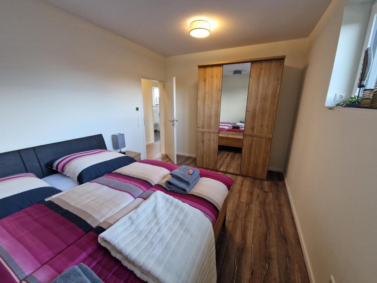 Apartment Nahe Meyer Werft In Ostfriesland Mit Kueche & Netflix Westoverledingen Zewnętrze zdjęcie