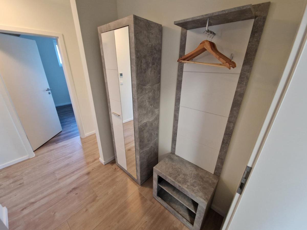 Apartment Nahe Meyer Werft In Ostfriesland Mit Kueche & Netflix Westoverledingen Zewnętrze zdjęcie